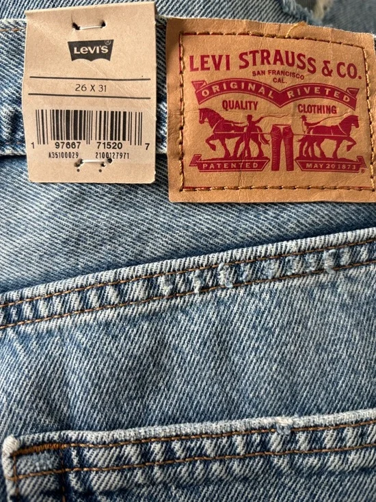 Levi's 94 Baggy Jeans - Picture 4 of 4